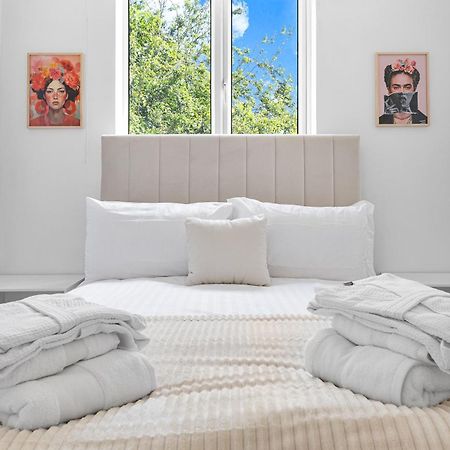 Stylish Flat Near Tower Bridge & London Bridge Apartment Exterior photo